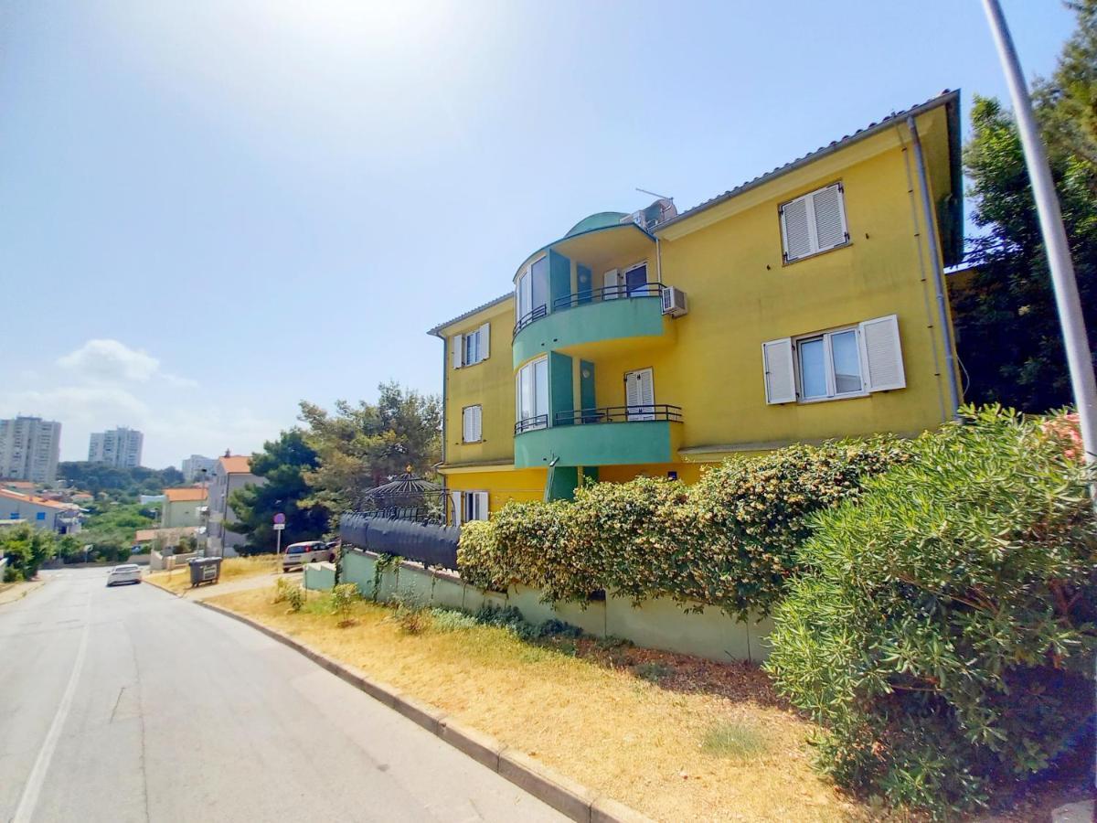 Apartment Lungomare Пула Экстерьер фото